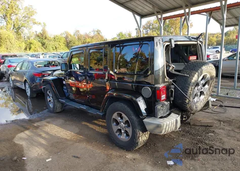 2016 Jeep Wrangler Unlimited Sahara z USA, uszkodzony, nr VIN 1C4HJWEGXGL152580